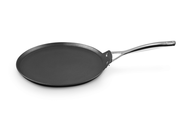 Le Creuset Toughened Non-Stick Cr&ecirc;pe Pan image number 3