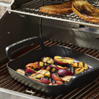Le Creuset Cast Iron Alpine Outdoor Square Grill 26cm Matte Black image number 6