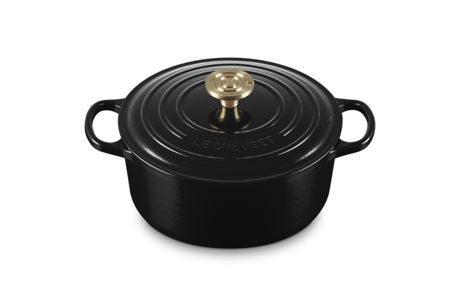 Le Creuset Cast Iron Signature Round Casserole 24cm OnyxOnyx image number 2