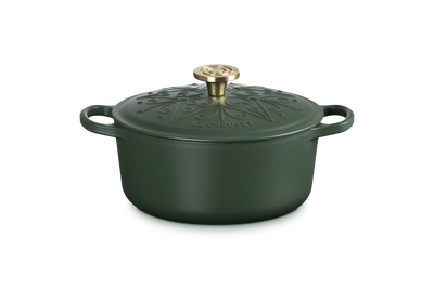 Le Creuset Signature Cast Iron Round Cocotte L'Etoile Relief 24cm For&ecirc;t