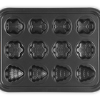 Le Creuset Metal Bakeware 12 Cup Holiday Cakelet Tray image number 3