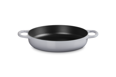 Le Creuset Cast Iron Signature Everyday Pan 28cm Ch&acirc;teau