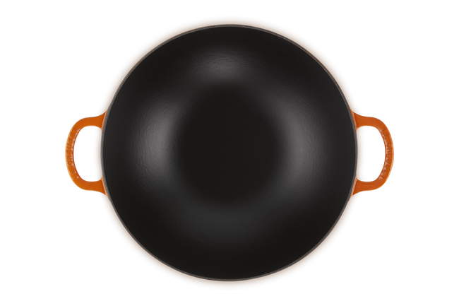 Le Creuset Cast Iron Signature Wok with Glass Lid 32cm FlameFlame image number 5