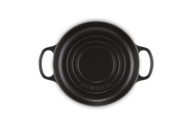 Le Creuset Cast Iron Signature Bread Oven 24cm Matte BlackMatte Black image number 5