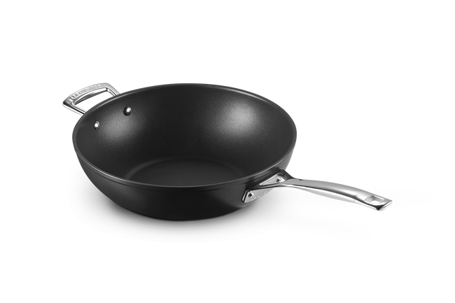 Le Creuset Toughened Non-Stick Stir-Fry Pan with Helper Handle 30cm image number 6