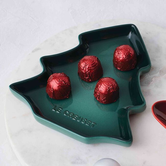 Le Creuset Stoneware Noel Tree Plate image number 1