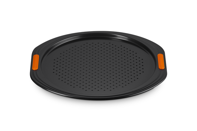 Le Creuset Metal Bakeware Pizza Pan 33cm image number 1