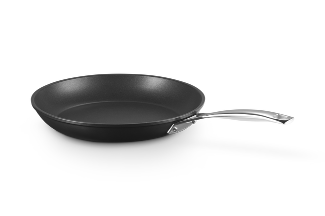 Le Creuset Toughened Non-Stick Shallow Frying Pan 30cm image number 5