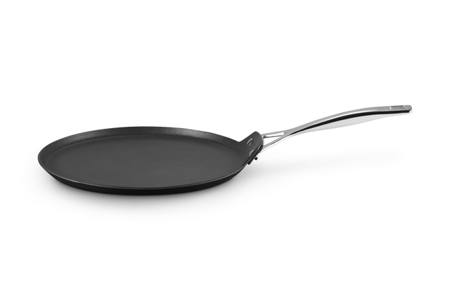 Le Creuset Toughened Non-Stick Cr&ecirc;pe Pan image number 2