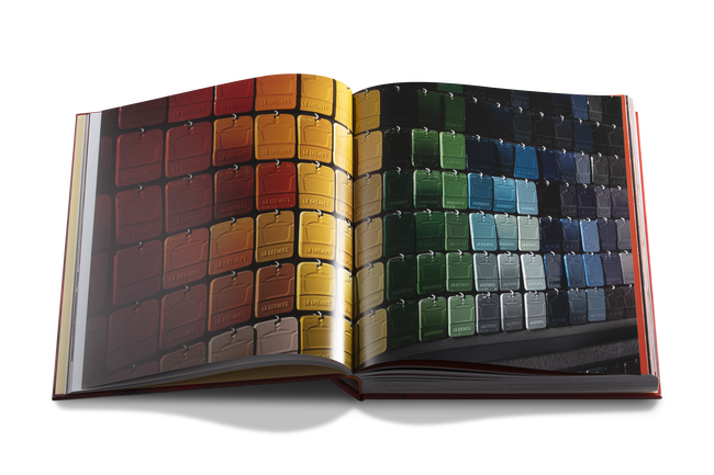 Le Creuset Le Creuset: A Century of Colourful Cookware by Assouline image number 3
