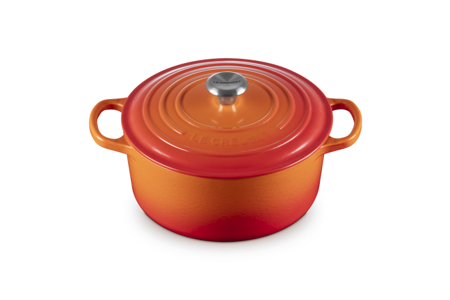 Le Creuset Cast Iron Signature Round Casserole image number 4
