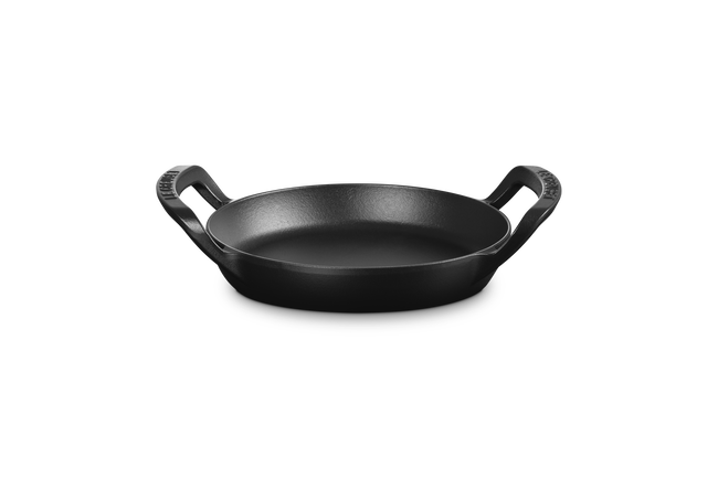 Le Creuset Cast Iron Alpine Outdoor Skillet 25cm Matte Black image number 1
