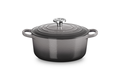Le Creuset Cast Iron Signature Round Casserole