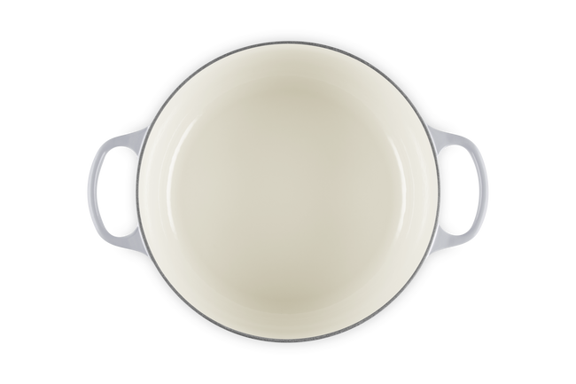 Le Creuset Cast Iron Signature Round Casserole 28cm Ch&acirc;teauCh&acirc;teau image number 4