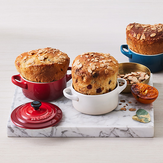 baked desserts in green mini cocottes