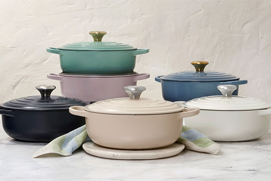 links to a blog post about what a sauteuse is used for