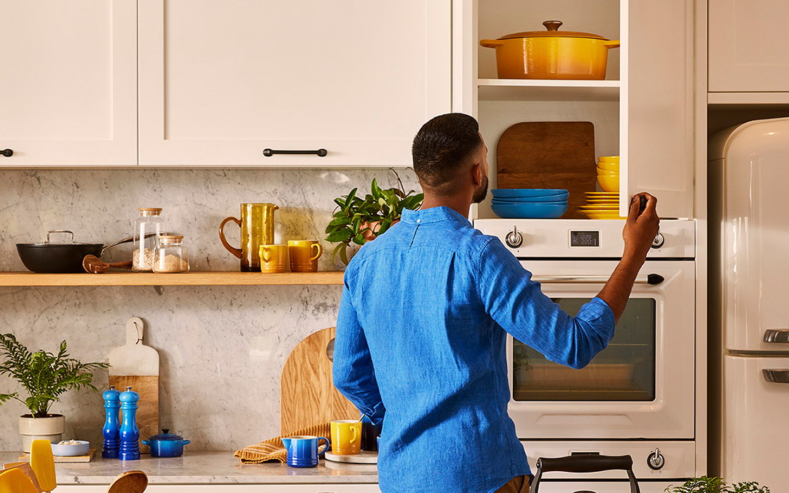 cookware in storage system