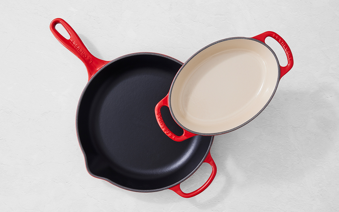 sand and black enamel