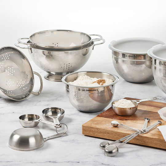 assorted stainless bowls