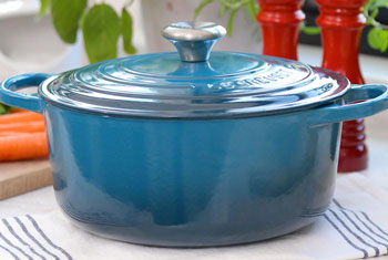 blue dutch oven