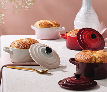 Stoneware Petits Fours Set of 4 Ramekins