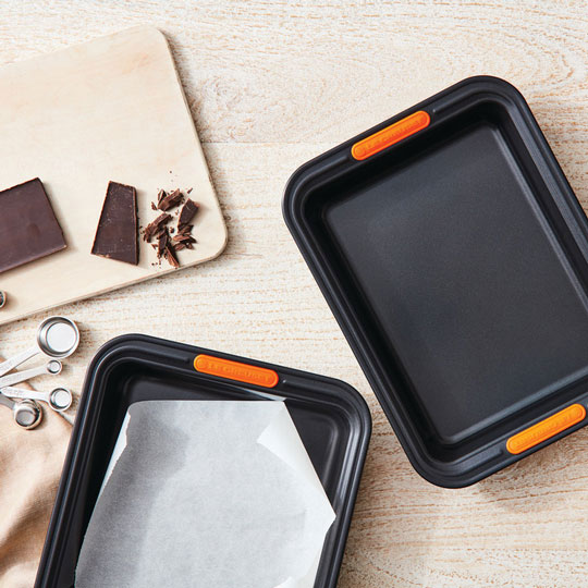 cake pans