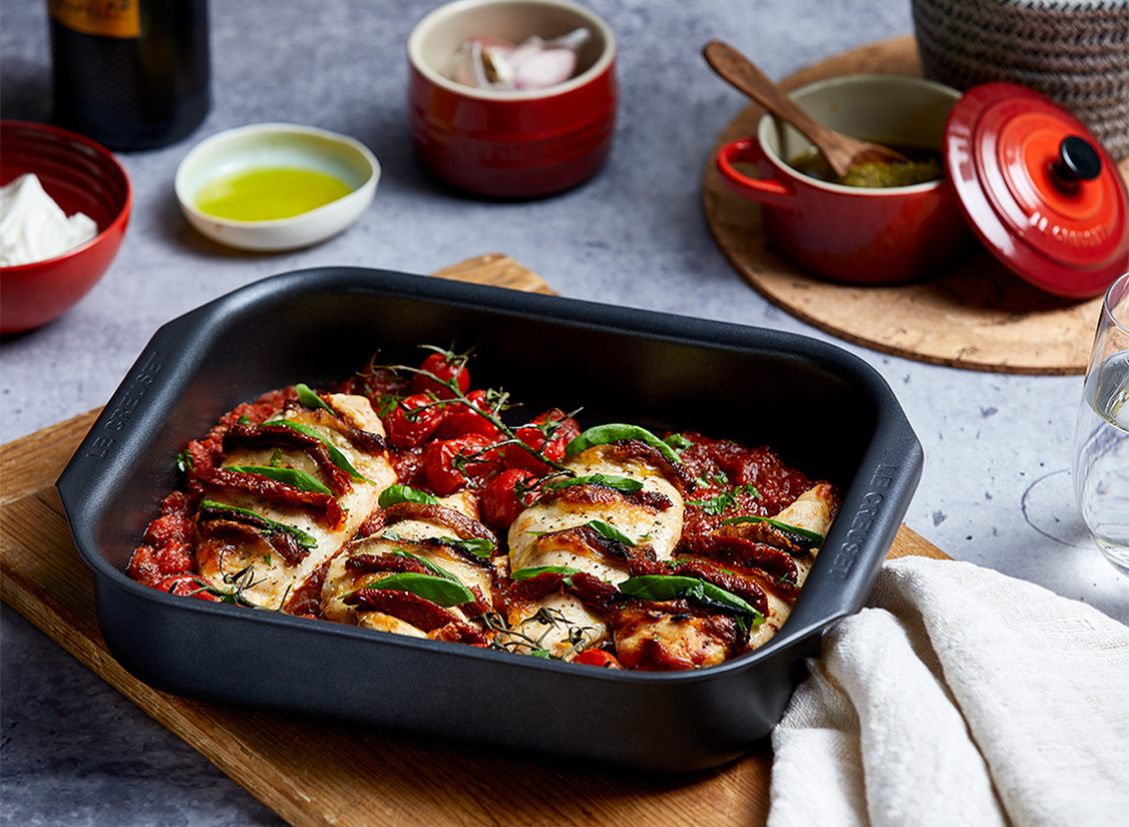 roasting tin with food