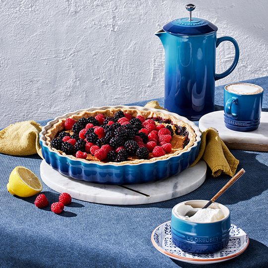 blueberry crisp topped with oat streusel