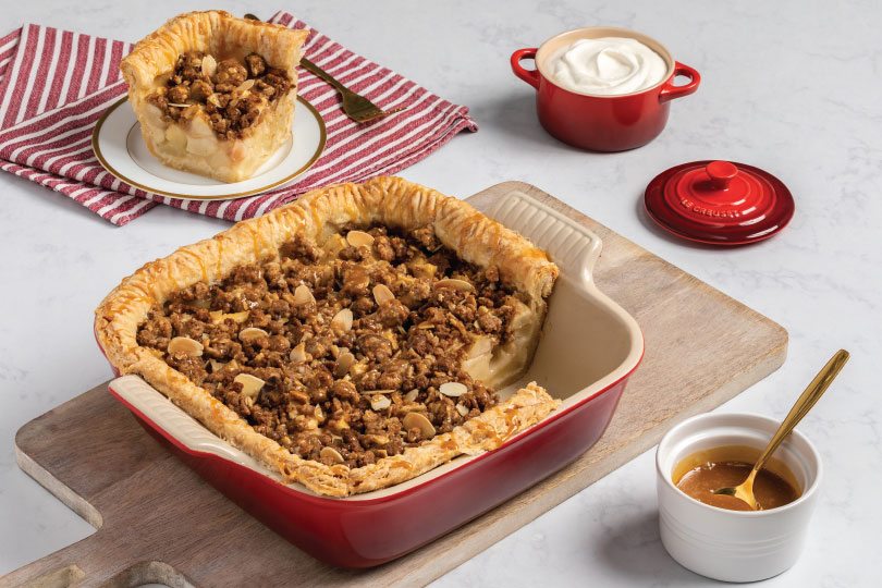 Pear Gingersnap Crumb Pie