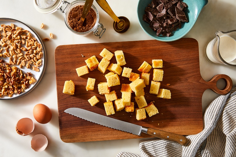 Chocolate Pound Cake Bread Pudding